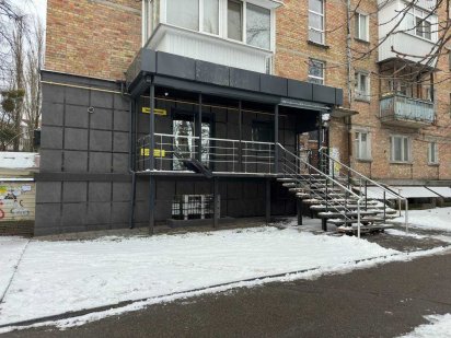 Інвестиція!! Продаж комерції  S=43 м2, з Орендарем, Щербаківського 72 Київ