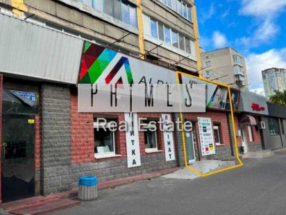 Продаж фасадного приміщення 57м2 пр-т Голосіївський 108, Васильківська Київ