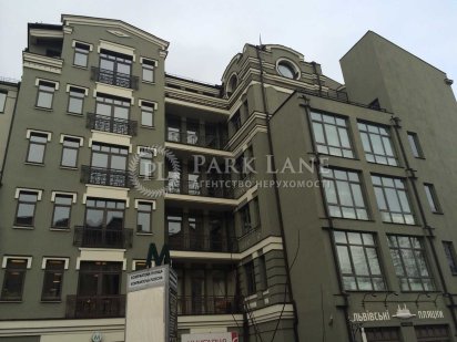 Продається нежитлове приміщення на першому (високому) поверсі Київ