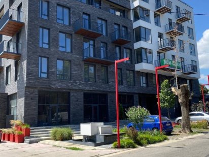 Срочная продажа на Фонтане Коммерция Фасад  Авдеева-Черноморского 41м2 Одеса