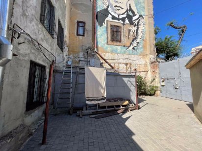 Продам нежилое помещение гаража Базарная Осипова под реконструкцию Одесса