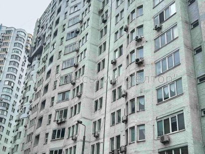 Продам офісне приміщення,  Проспект Бажана 12, Осокорки Київ