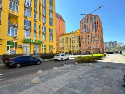 Комерція НАДІЙНИЙ ОРЕНДАР Комфорт Таун 125м2 Киев