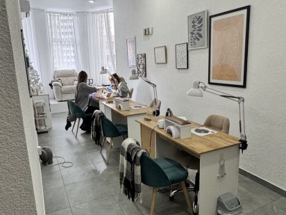 Продам свое 36кв. С туалетом В торговом центре Среднефонтанская Одеса