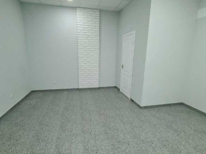 Продам нежитлове приміщення під офіс заг. площ. 24 м2 в ж/м "Радужний" Одесса