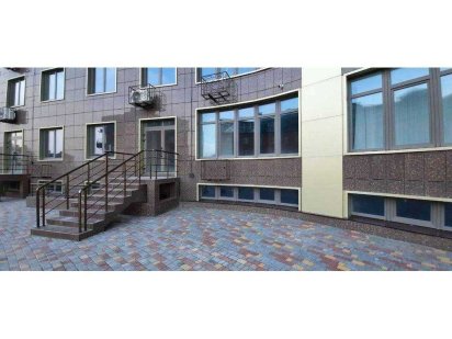 Нежилое коммерческое помещение на Каманина, 45 Жемчужина, 1 этаж Одеса