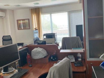 Продам приміщення на Баумана 10, 700 кв.м Дніпро