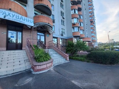 Продаж приміщення 84,7 м2 пров. Феодосійський 14 Деміївка  Без % Київ