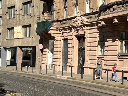 Продаж приміщення вул. І. Франка 63 ( центр) Львів