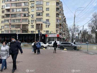 Оренда! Фасадне приміщення 112 кв.м. бул. Л.Українки Київ