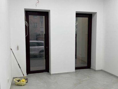 Продам фасадне приміщення в новобудові, вул. Коциловського Львів