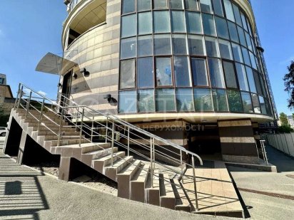 Продаж приміщення під офіс перший поверх центр міста Печерськ 161м2 Киев