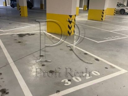 Без комісії!!! Продаж паркомісця в підземному паркінгу в елітному комп Київ