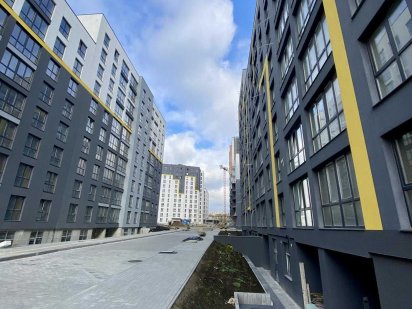 Продаж комерційного приміщення в ЖК Шенген, по вул. Залізнична 7. Львів