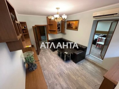 Центр. Коммерция (60 м2). Фасадный вход. Одесса