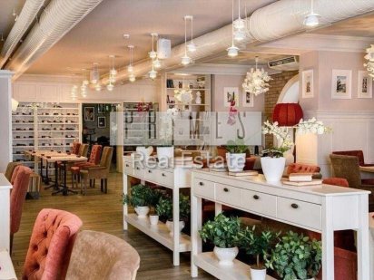 Фасадне приміщення з ремонтом (Ресторан) 360м.Печерськ.Центр.БЕЗ% Киев