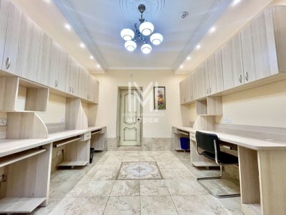 Продам светлый уютный теплый офис в центре . Саржин яр .Метро Харьков