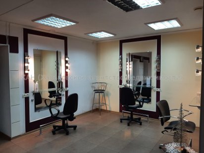 Продам помещение,Павловка!ул.Залесская!Капремонт!Центр в10 минутах!М52 Харьков