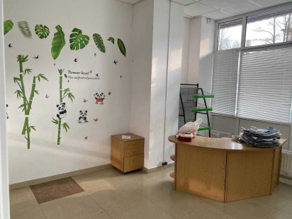 продаж комерції з ремонтом в новобудові по вул.Караджича Львов