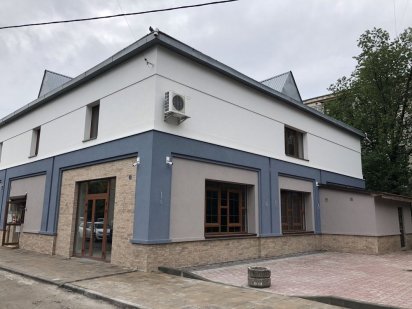 Продаж окремо стоячого комерційного приміщення Рясне 1 Львів