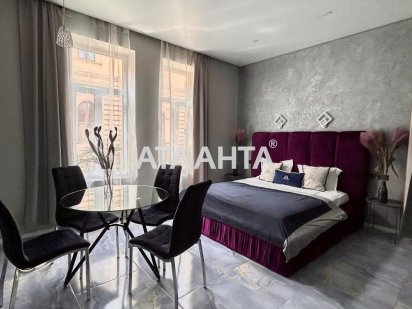 Продаються діючі апартаменти в центрі Львова. Львів