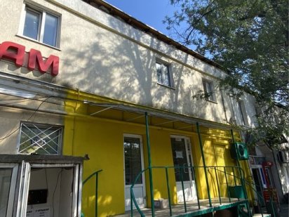 Фасадное отдельное  здание , Арендаторы . Одеса