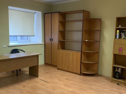 Продам фасадное помещение в историческом центре