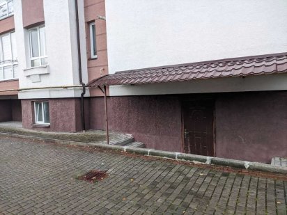 продаж комерції, Калинова Слобода Криховцы