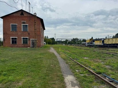 Продаю складське приміщення в с. Хриплин Микитинцы