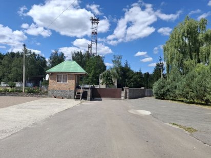 Сільськогосподарське підприємство. Офіс. Лабораторія. Зерносховище. Рокитное