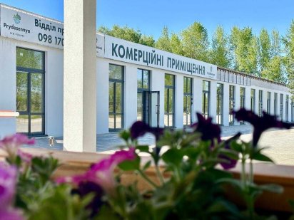 Приміщення 65 кв.м під магазин, автомийку, аптеку,  біля дороги Пухівка