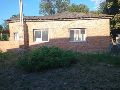 Продам нежитлове приміщння,загальна площа 72 кв.м Гадяч