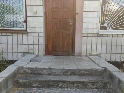 Адміністративне приміщення 213,3 кв м, вул. Комунальна, 2Б