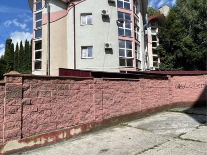 Продаж комерціі з приватною ділянкою Колоденка