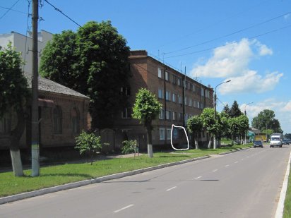 Продам нежитлове приміщення Путивль