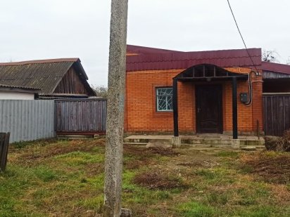 Нежитлове приміщення під магазин Буринь