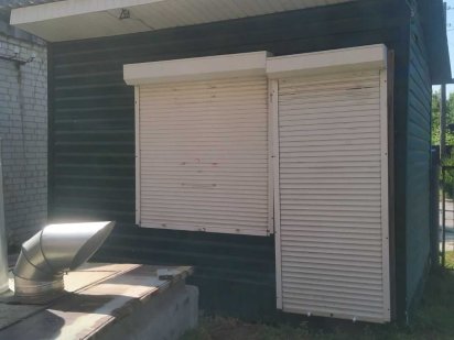 Продам  торговый киоск в самом центре г. КОЗЕЛЕЦ Козелец