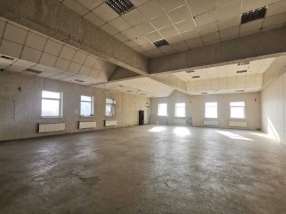 Оренда приміщення у центрі міста Каменское