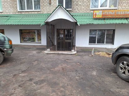 Здам в оренду просторе комерційне приміщення 150 м². Изюм