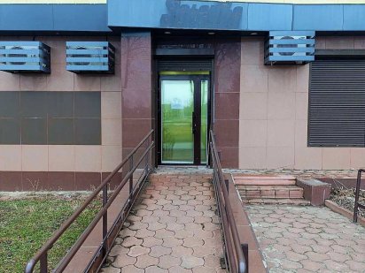 Задається приміщення в центрі міста Краматорск