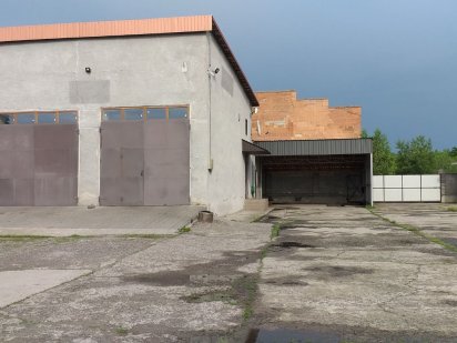 Здам в оренду діюче СТО в м.Сарни з територією 16сот Сарни