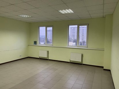 Оренда приміщення в самому центрі. Є світло і опалення Хмельницький