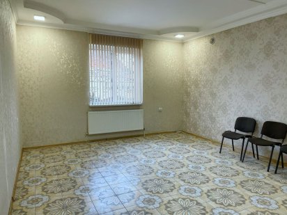 Здається приміщення в центрі Хмельницький