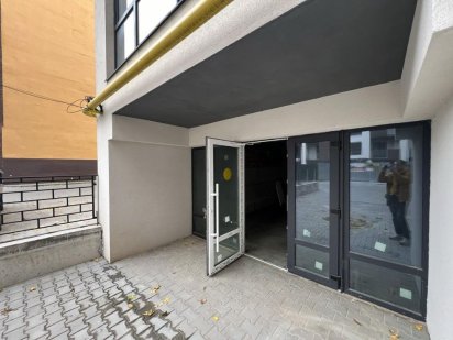 Комерційне приміщення. Фасад. Перлина Проскурова Хмельницкий