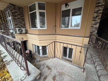 Оренда приміщення 56 м кв Вишневое