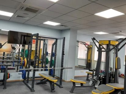 Оренда тренажерного залу з масажним кабінетом Вишневое