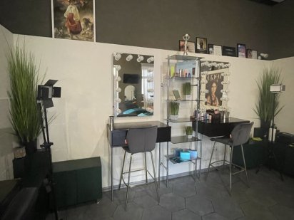 Оренда кушетки, місця доя бровиста, ламімейкера, візажиста, лашмейкера Вишневое