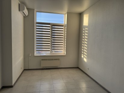 Оренда офісу з кондиціонером БЦ Лакшері Хмельницький