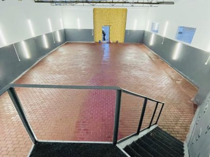 Здам приміщення біля авторинку під СТО Кременчук