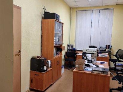 Здається в оренду 2-кімнатний офіс, центр, вул. Троїцька, біля "Ілона" Кременчук